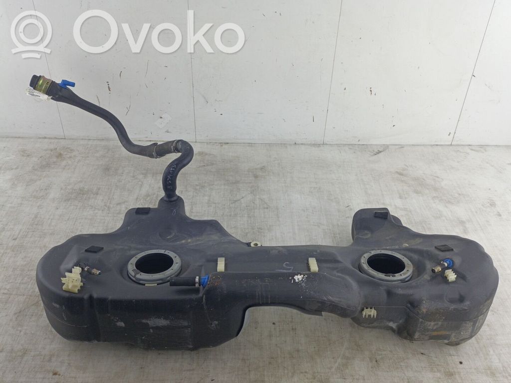 BMW 3 E46 Fuel tank 