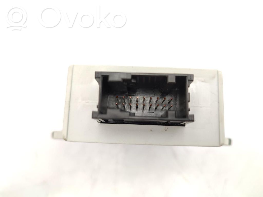 Vakionopeussäätimen vipu   6774206