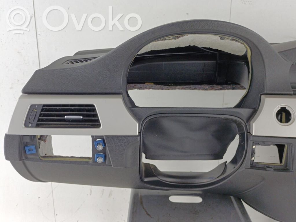 BMW 3 E90 E91 Panelė 