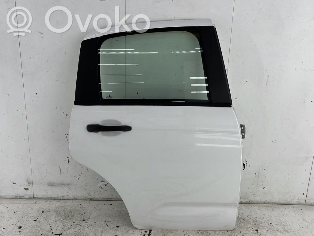 Galinės durys   9004CJ