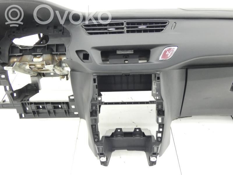 Citroen C3 Panelė 