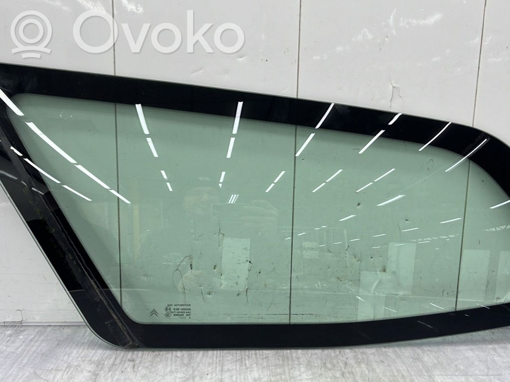 Citroen C5 Rear side window 