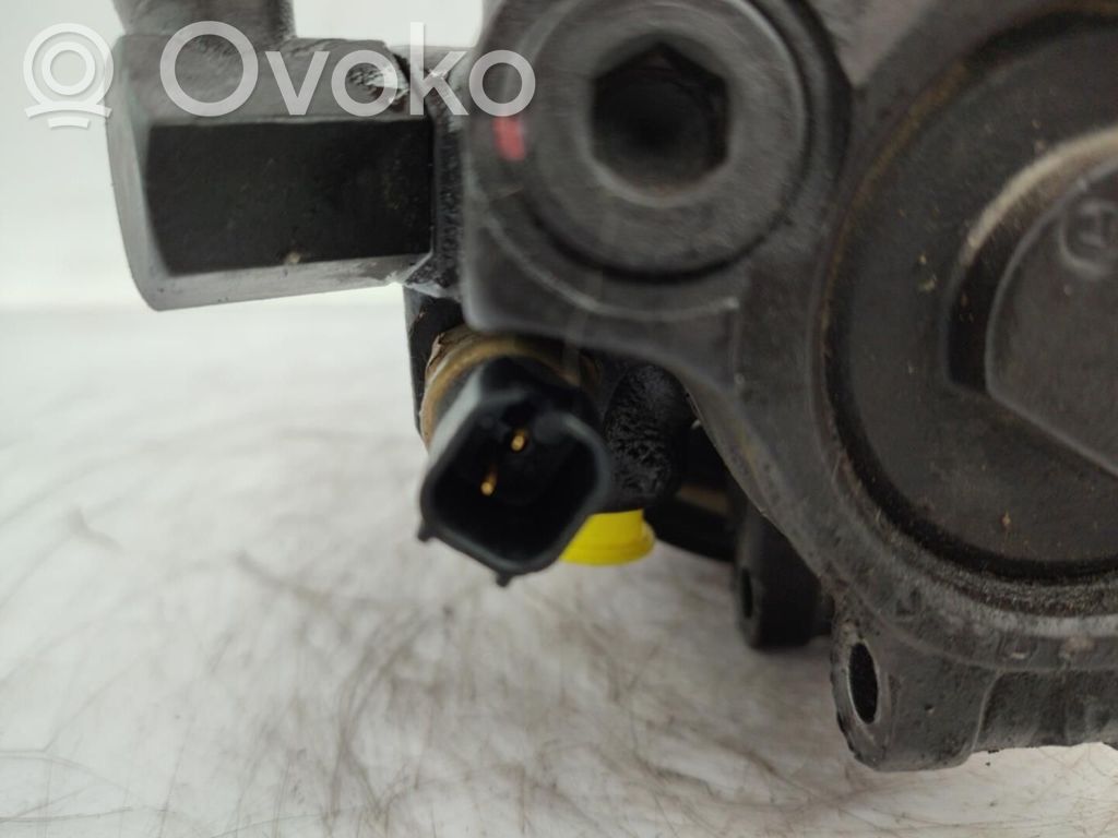 Ford Focus Power steering pump 