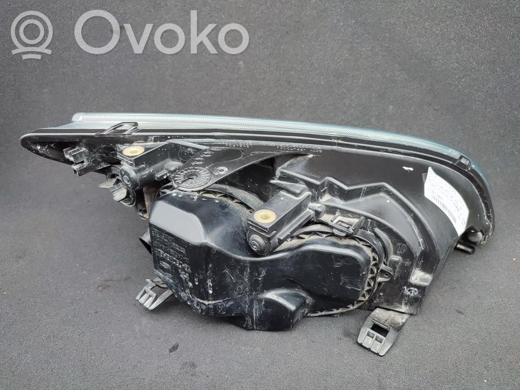 Ford Focus Headlight/headlamp 