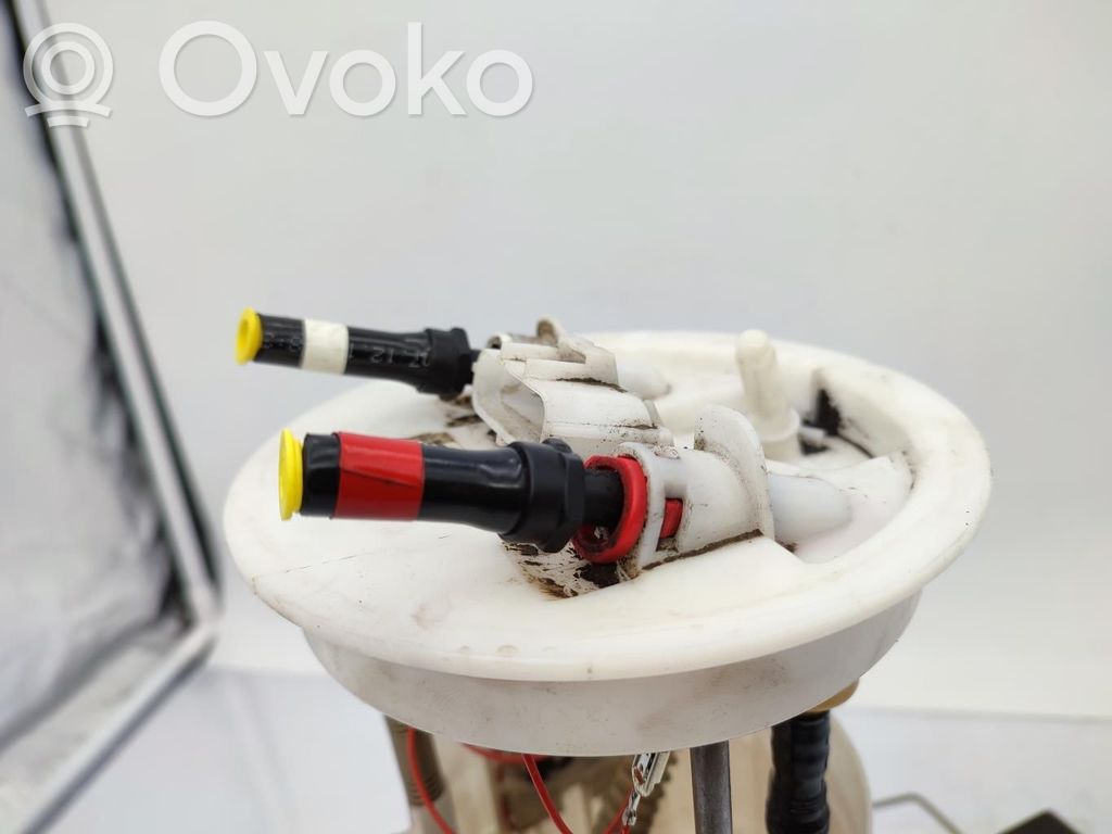 Ford Focus Fuel level sensor 