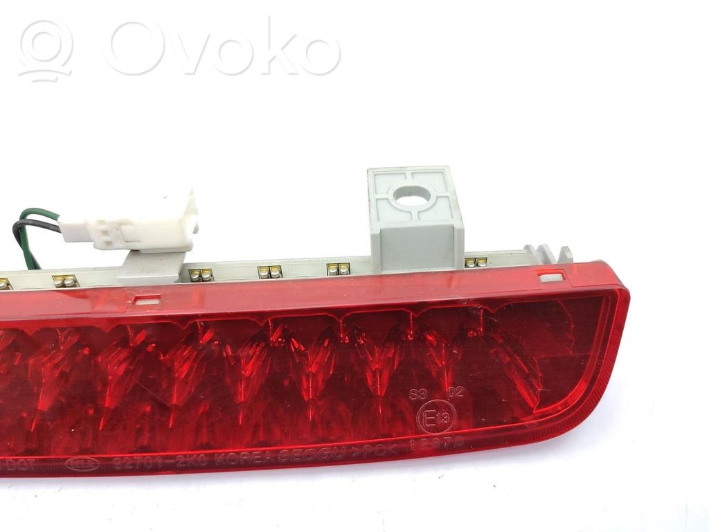 KIA Soul Third/center stoplight 