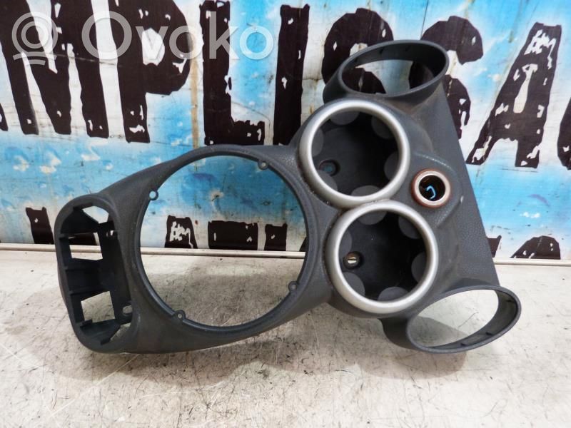 Mini One - Cooper R50 - 53 Consola central 