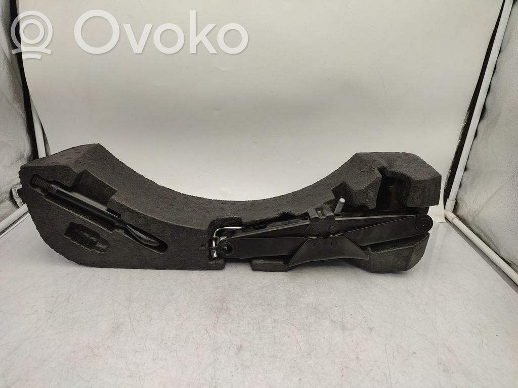 Įrankių komplektas   995049U00A