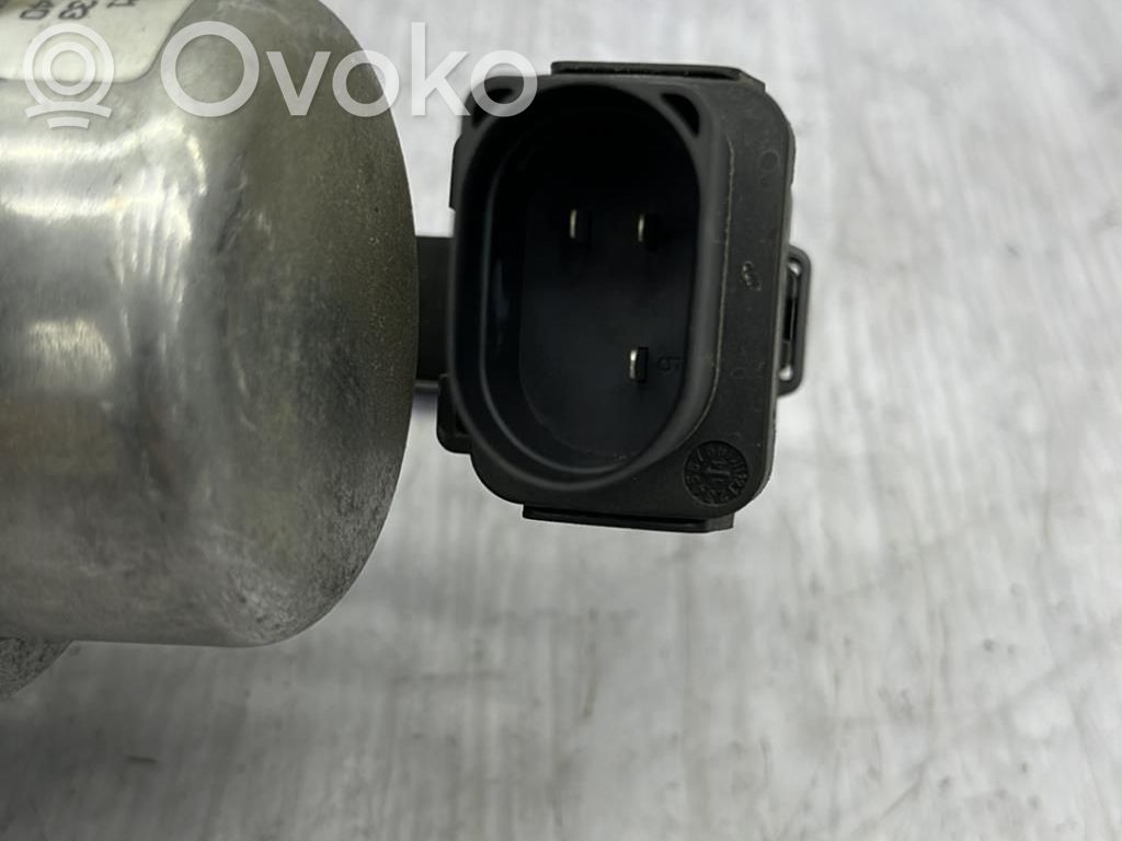 Opel Corsa E Bomba de vacío 