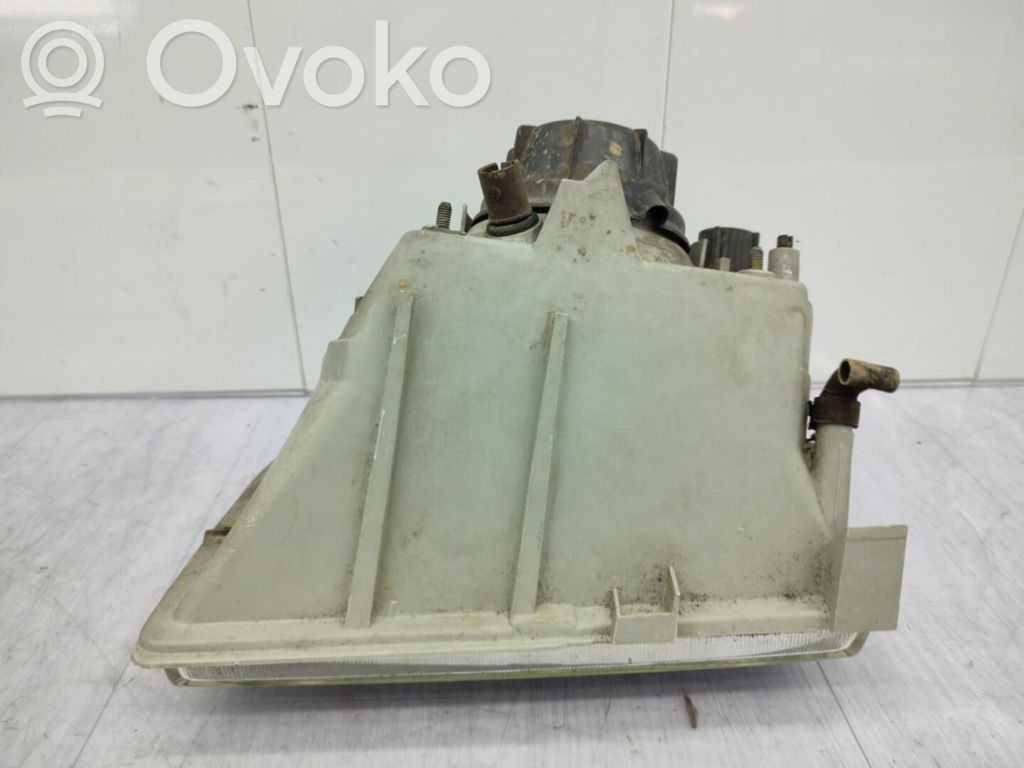 Renault Express Headlight/headlamp 