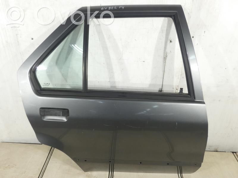 Renault 19 Galinės durys 
