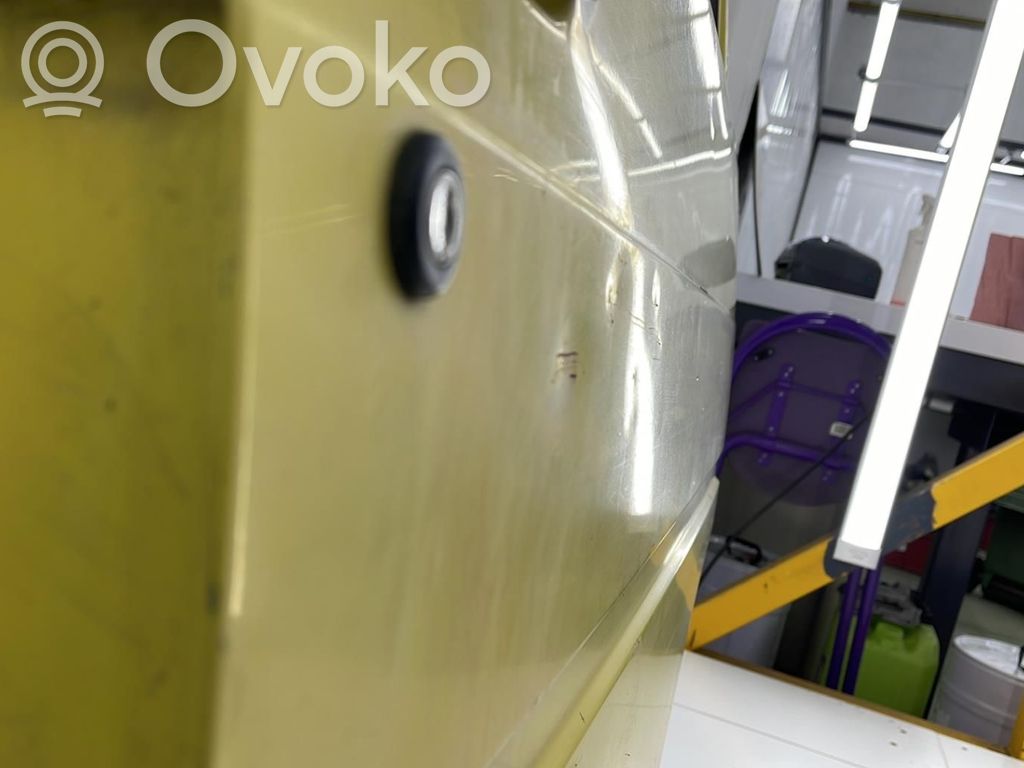 Renault Trafic I Front door 
