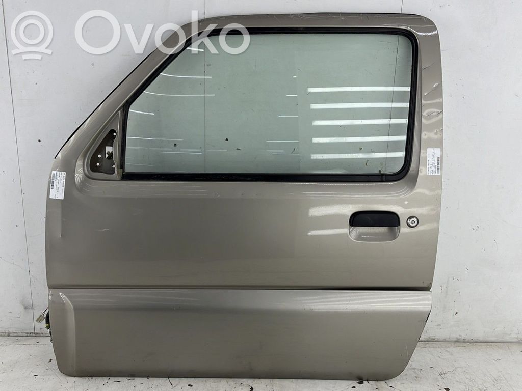 Puerta delantera   6800281A11