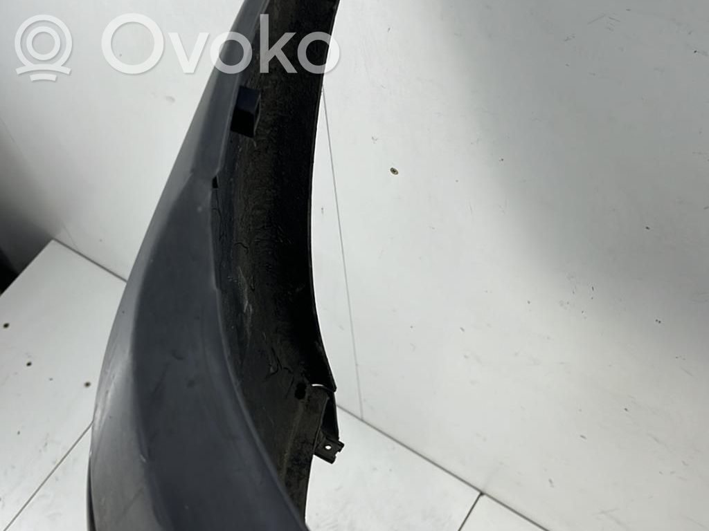 Opel Corsa B Parachoques delantero 