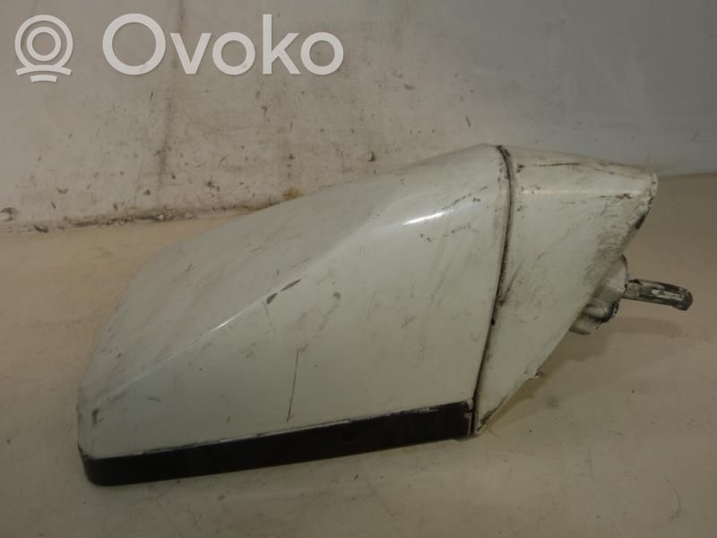 Opel Corsa A Spogulis (mehānisks) 