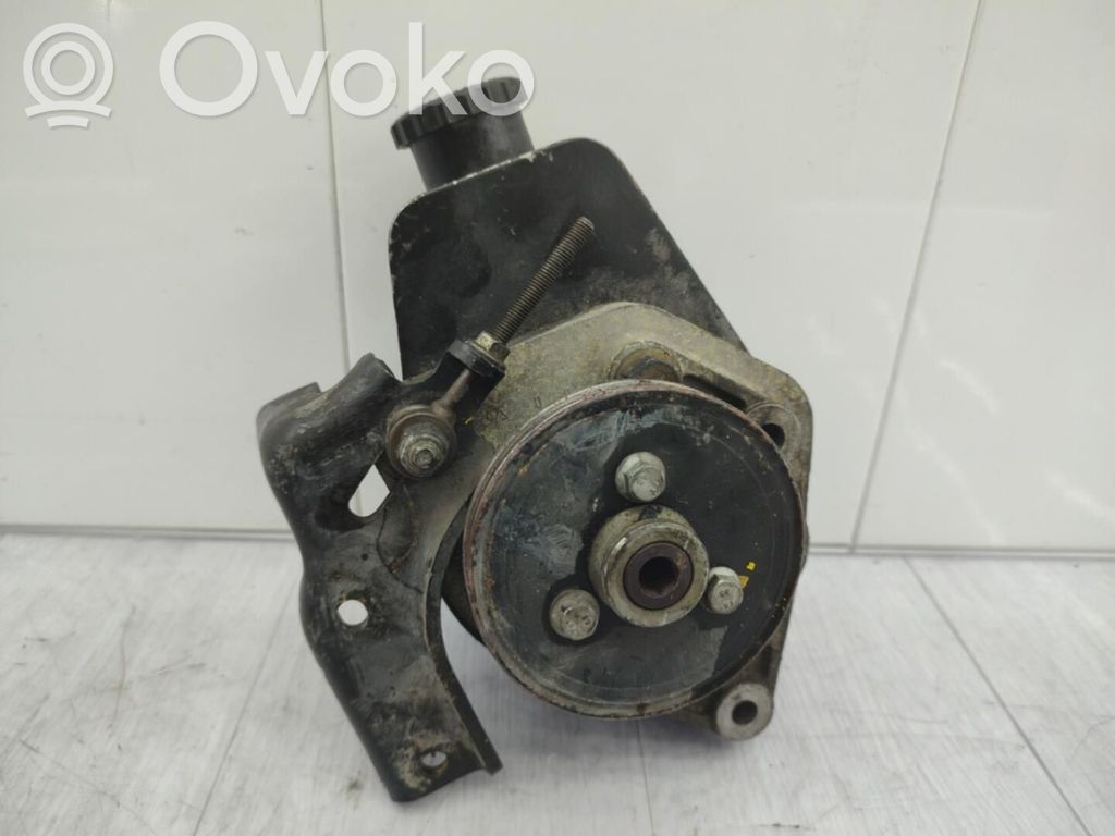 Renault Clio I Servopumpe 