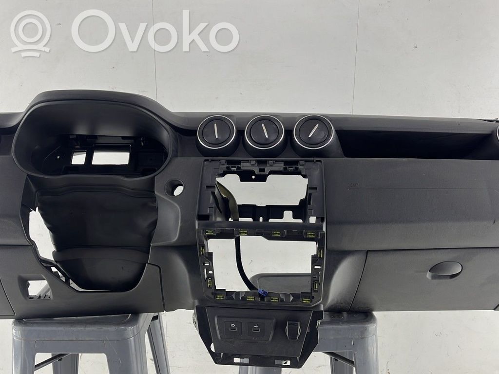 Dacia Duster II Panel de instrumentos 