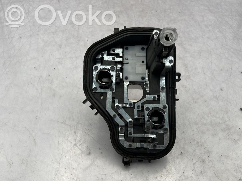 Citroen C4 Cactus Tail light bulb cover holder 