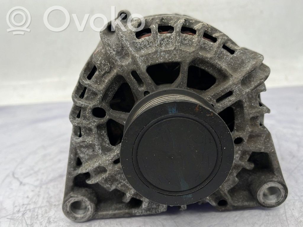 Ford Transit Courier Generatore/alternatore 