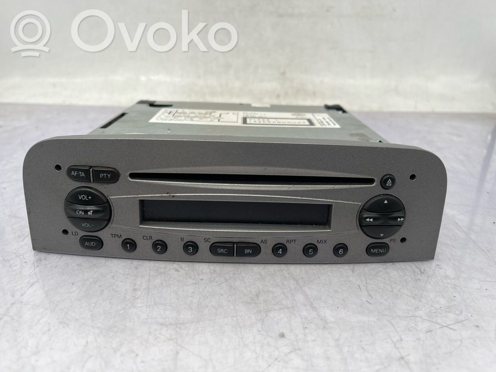 Alfa Romeo 147 Panel / Radioodtwarzacz CD/DVD/GPS 