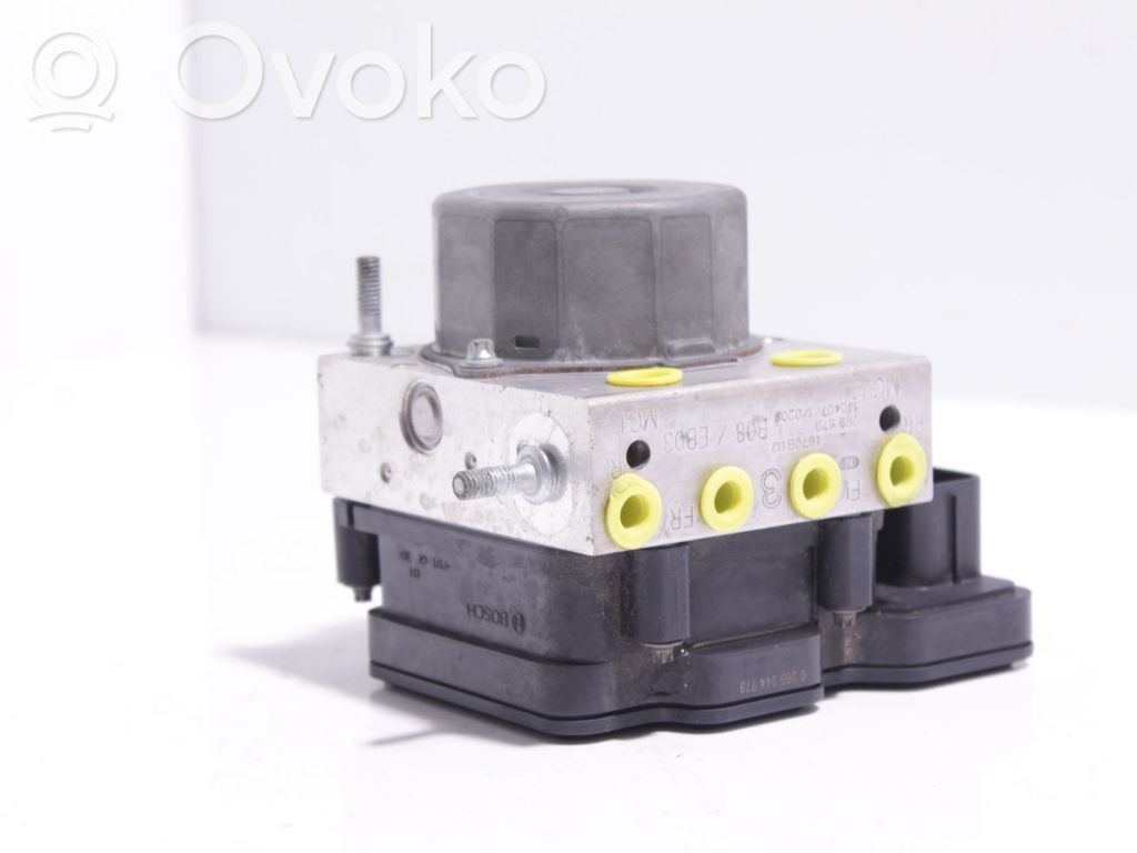 Bomba de ABS   4670A740