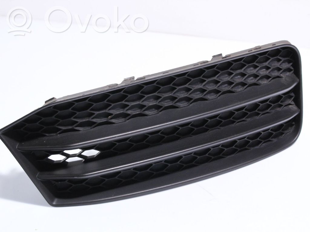 Front bumper lower grill   8X080768101C