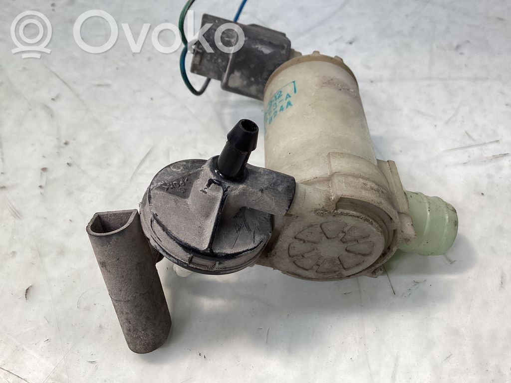 Windscreen/windshield washer pump   2224663A,2224663A