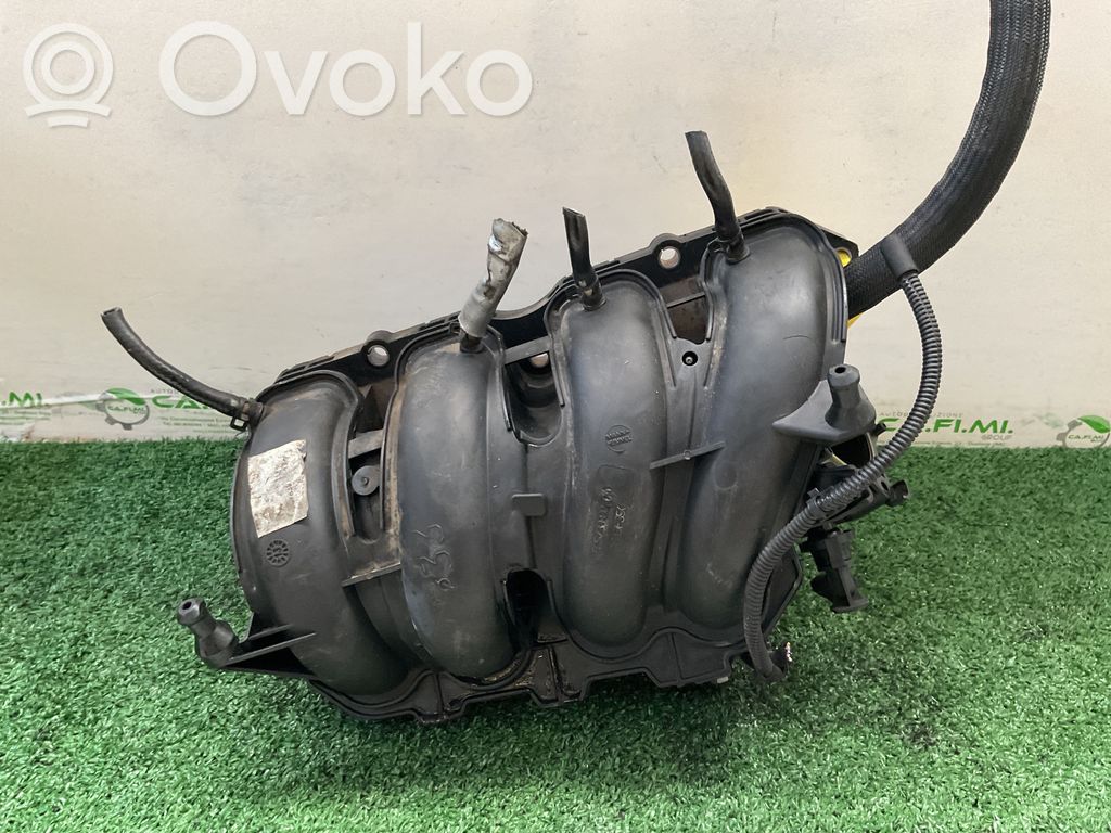 Citroen C3 Picasso Intake manifold 
