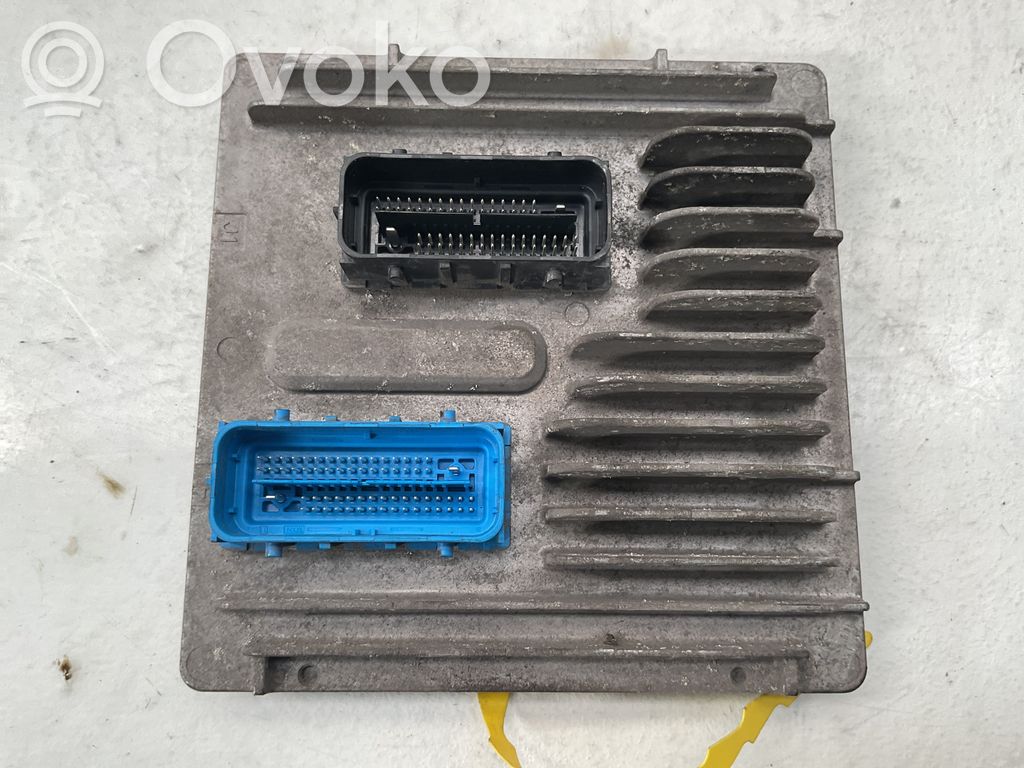 Unidad de control/módulo del motor   12668099,12668099
