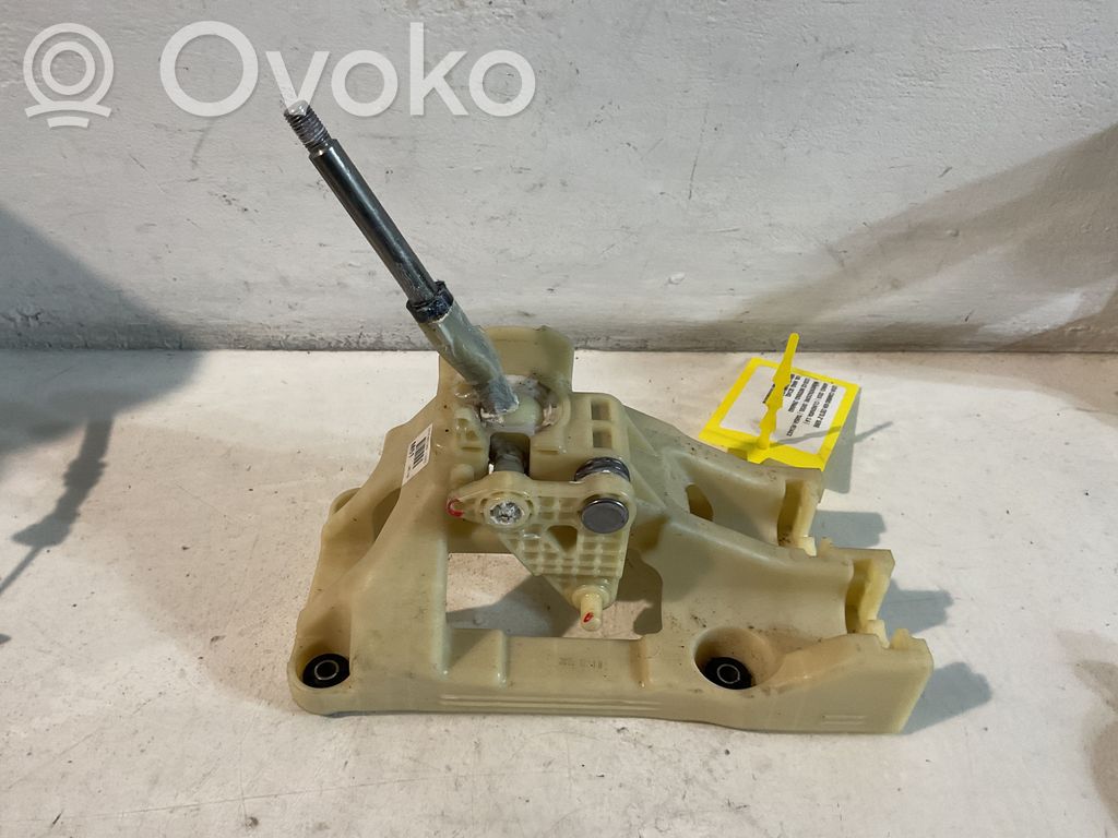 KIA Ceed Gear shifter/selector 