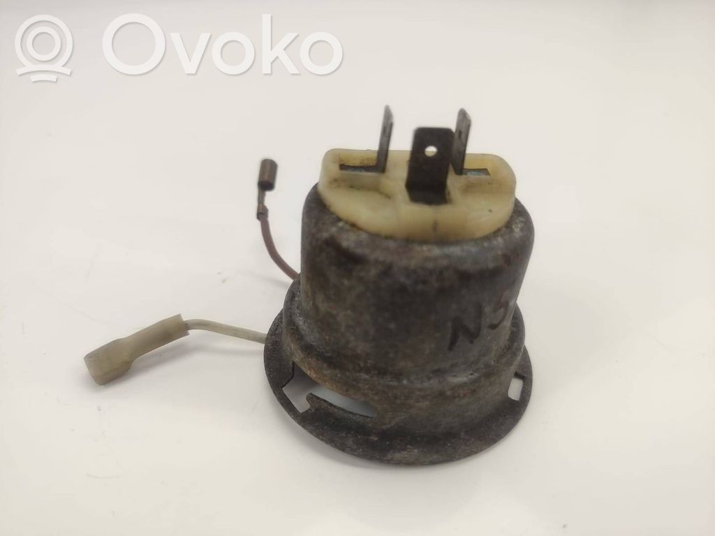 BMW 3 E21 Deckel Abdeckung Scheinwerfer 