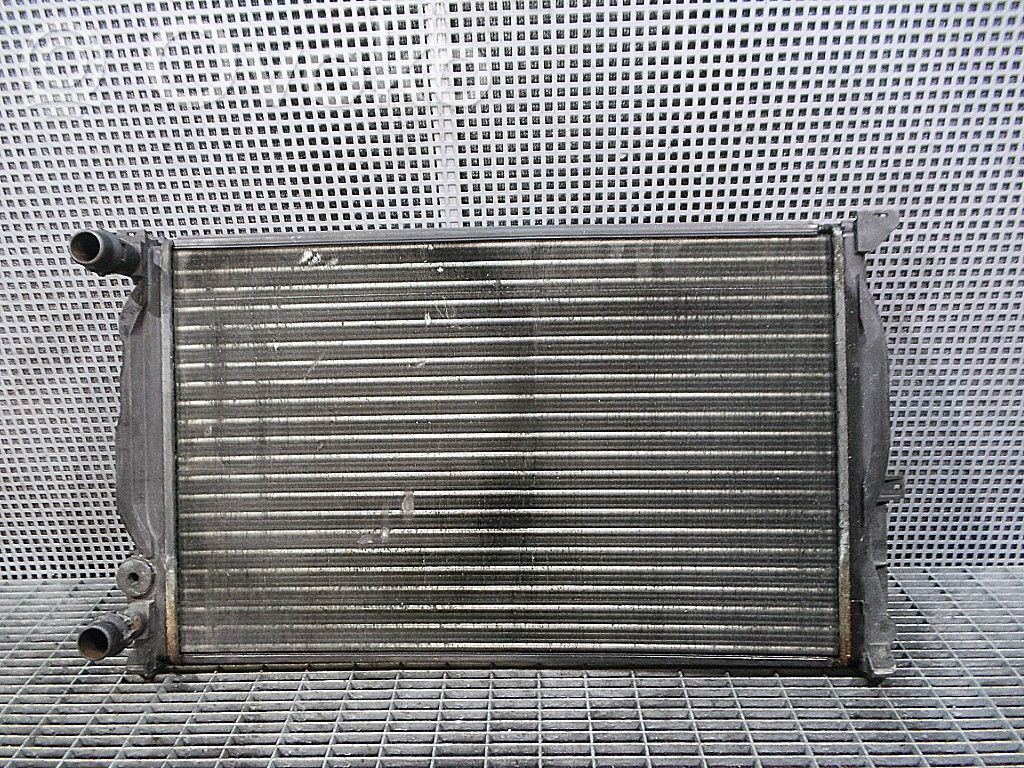 Audi A6 S6 C5 4B Coolant radiator 
