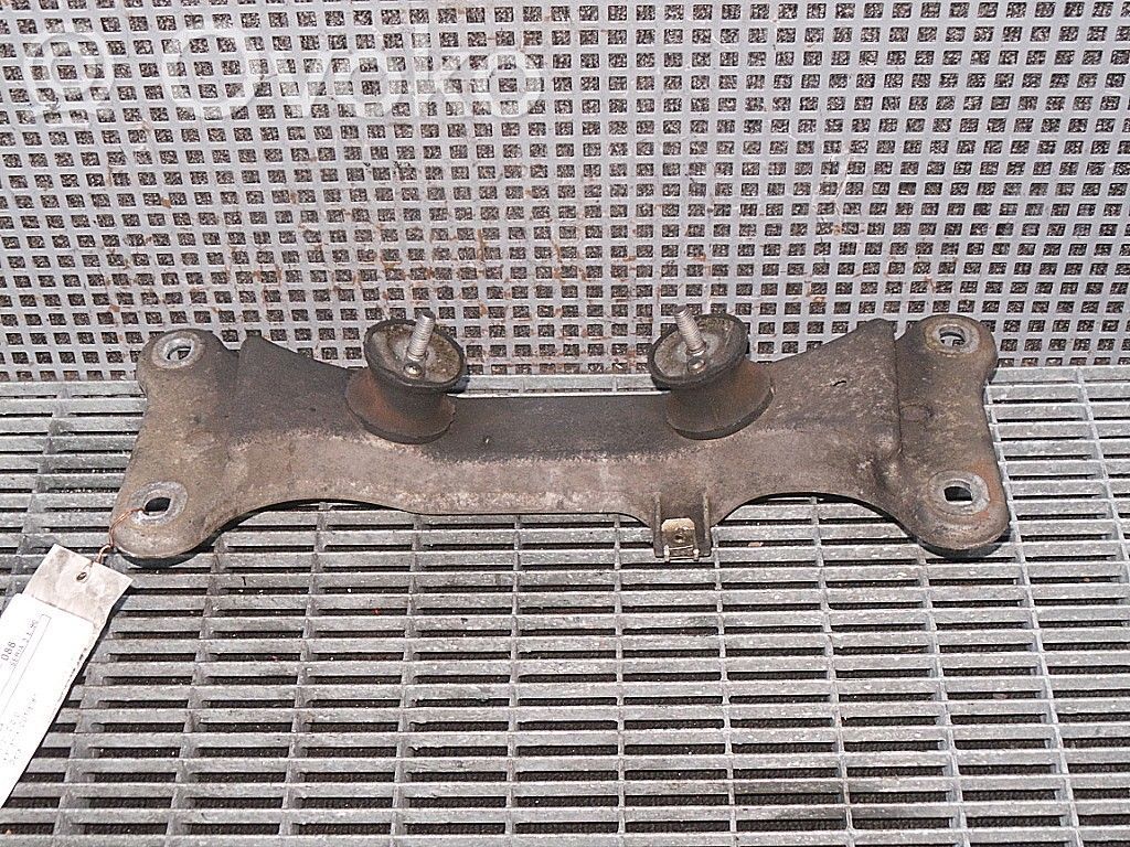 BMW 3 E90 E91 Supporto di montaggio scatola del cambio 