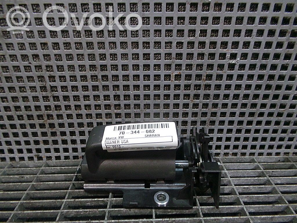 Manecilla externa puerta trasera   7N0843642K