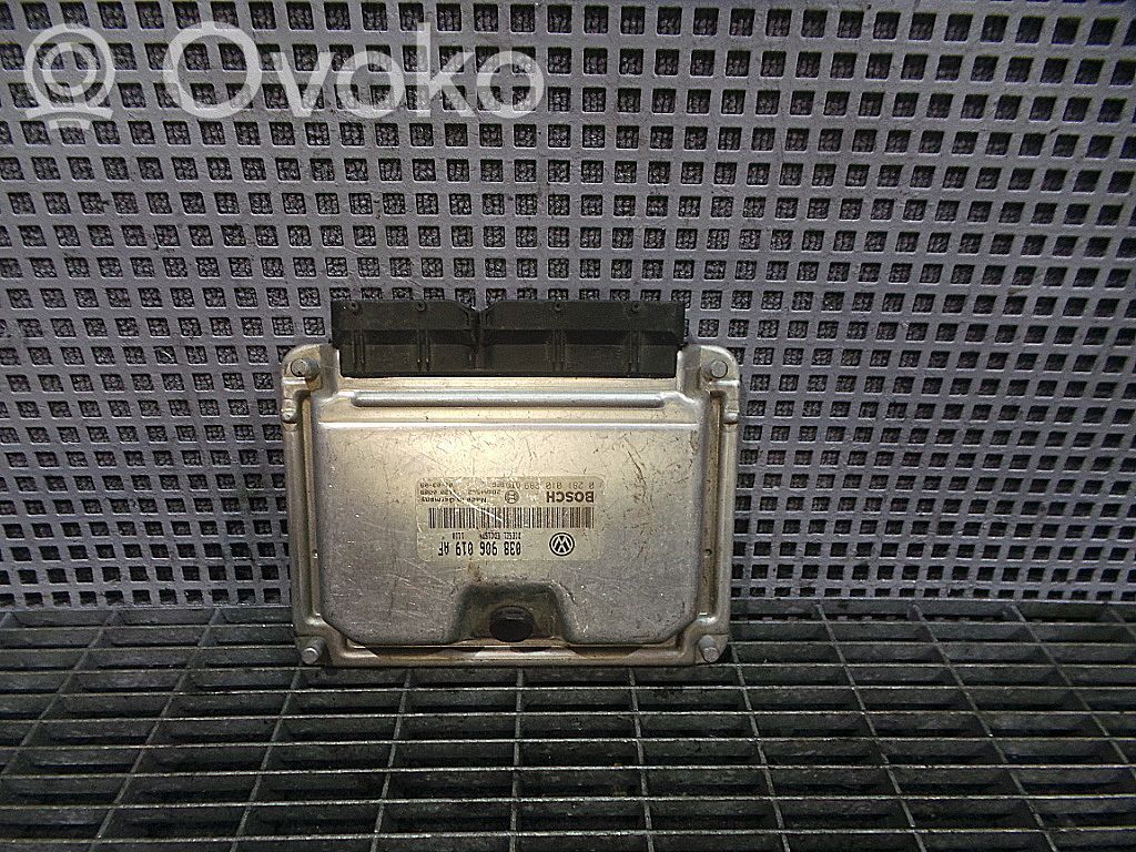 Skoda Fabia Mk1 (6Y) Unitate/modul de control motor 