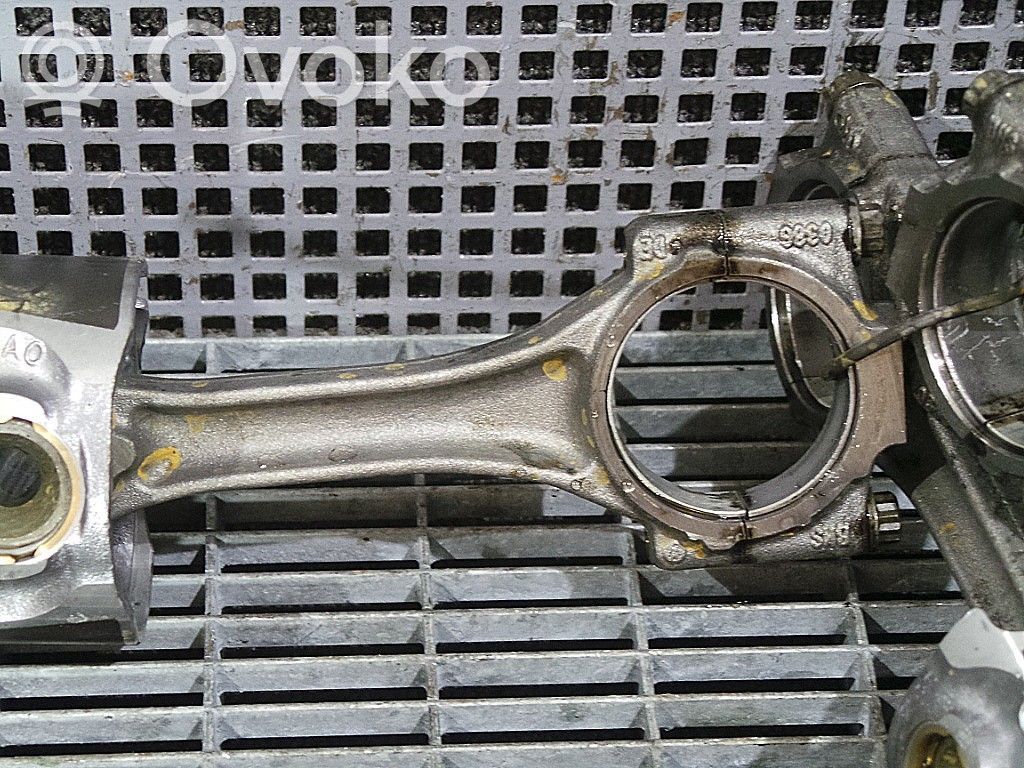 Volkswagen PASSAT B6 Barra de conexión/biela 