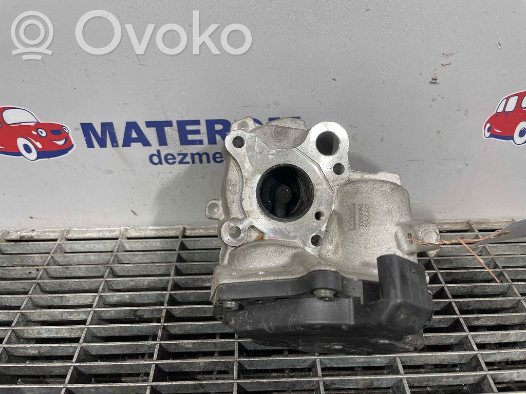 Mercedes-Benz A W176 Valvola EGR