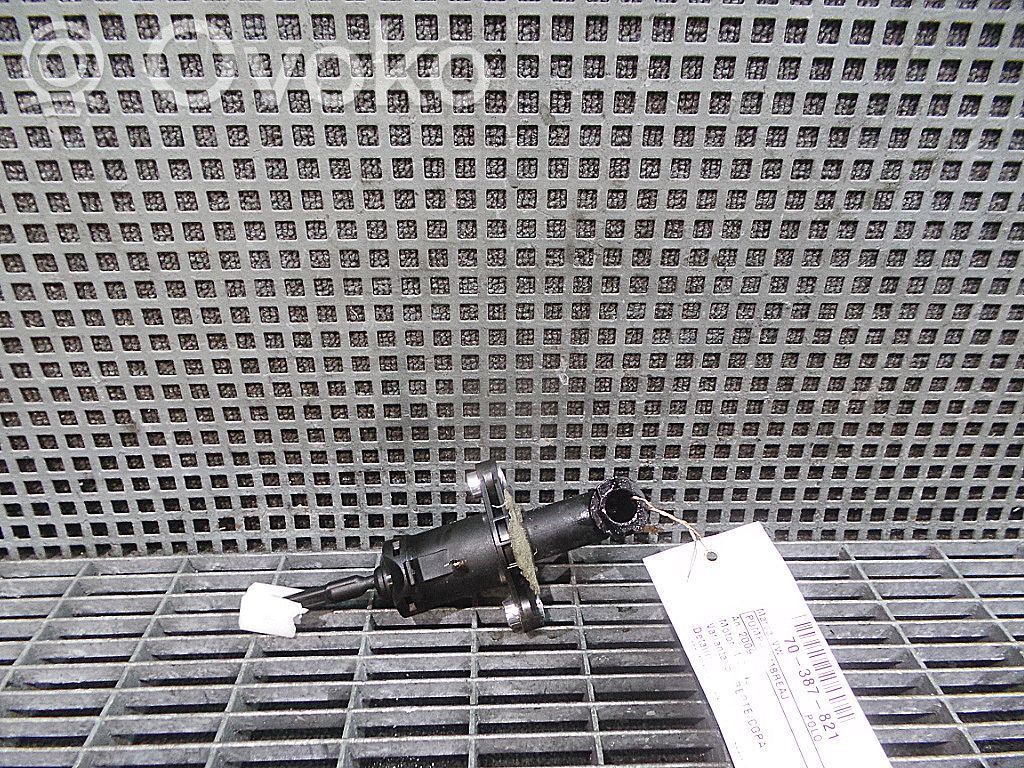 Volkswagen Polo V 6R Główny cylinder sprzęgła 