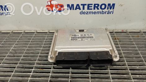 Volkswagen PASSAT B5.5 Calculateur moteur ECU 