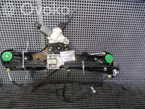 BMW X1 E84 Elektryczny podnośnik szyby drzwi przednich 