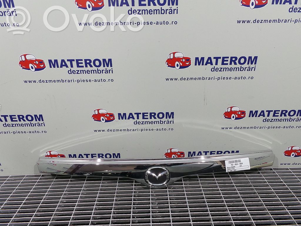 Maskownica / Grill / Atrapa górna chłodnicy   BJ0E50711