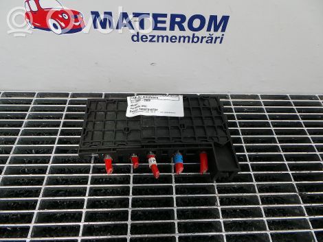Volkswagen Transporter - Caravelle T5 Sulakemoduuli