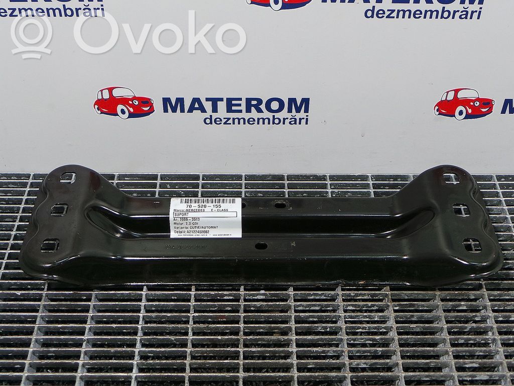 Mercedes-Benz E W212 Support de boîte de vitesses