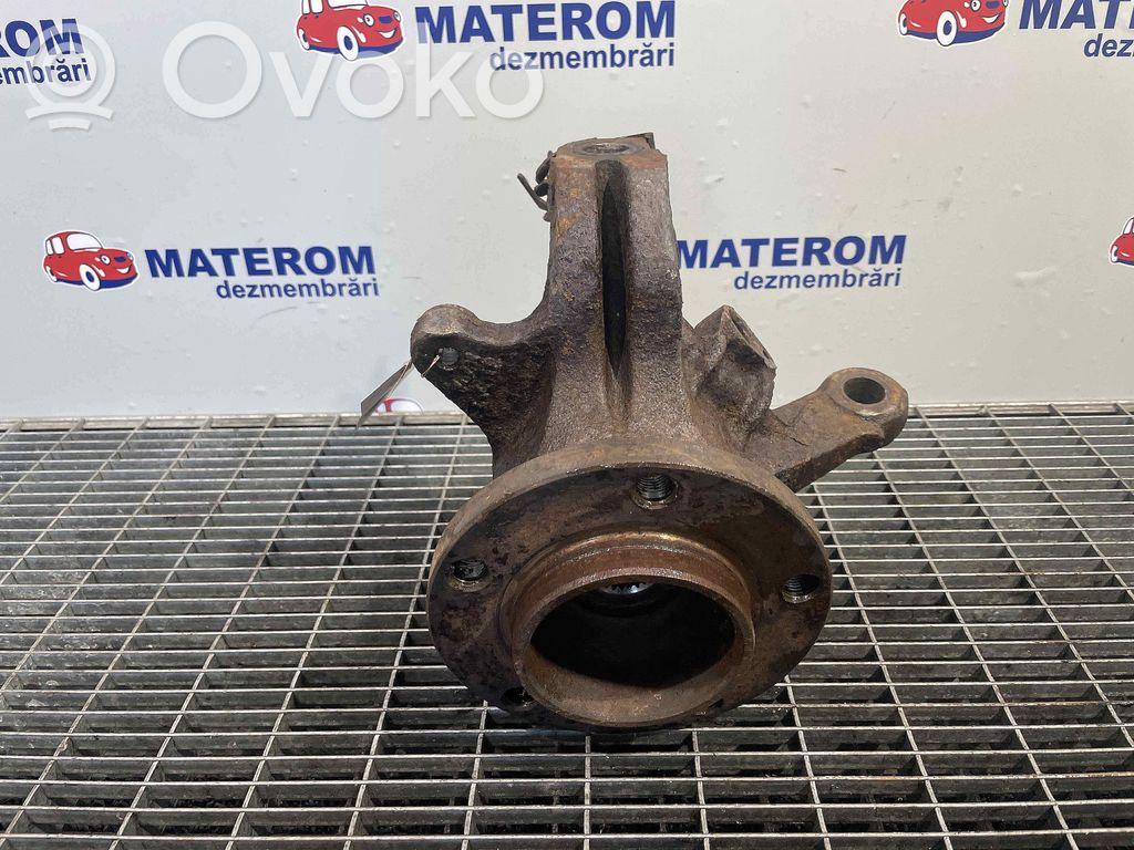 Cubo de rueda delantera   8200642122