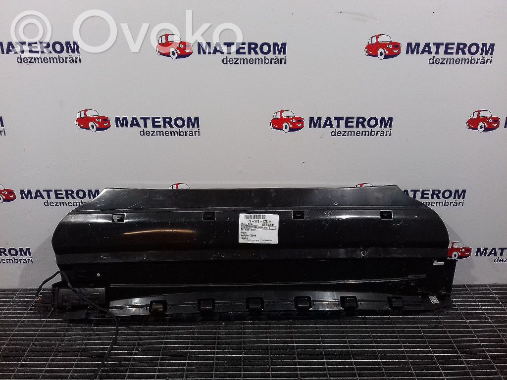 BMW 5 F10 F11 Modanatura della barra di rivestimento del paraurti anteriore 