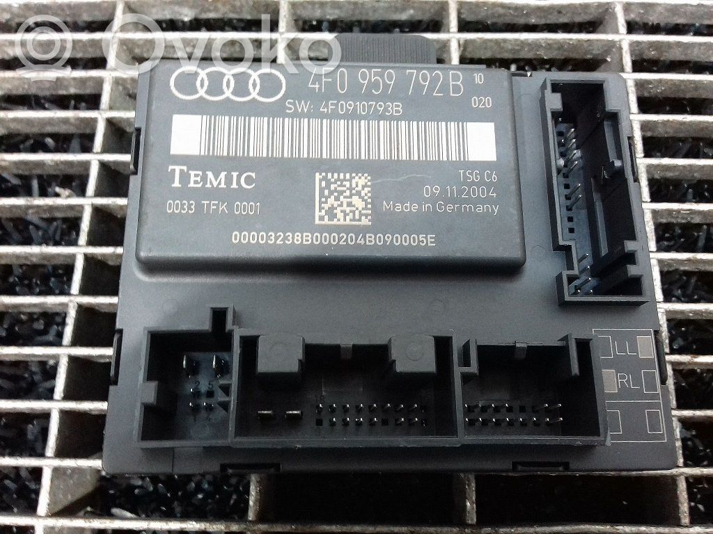 Oven ohjainlaite/moduuli   4F0959792B