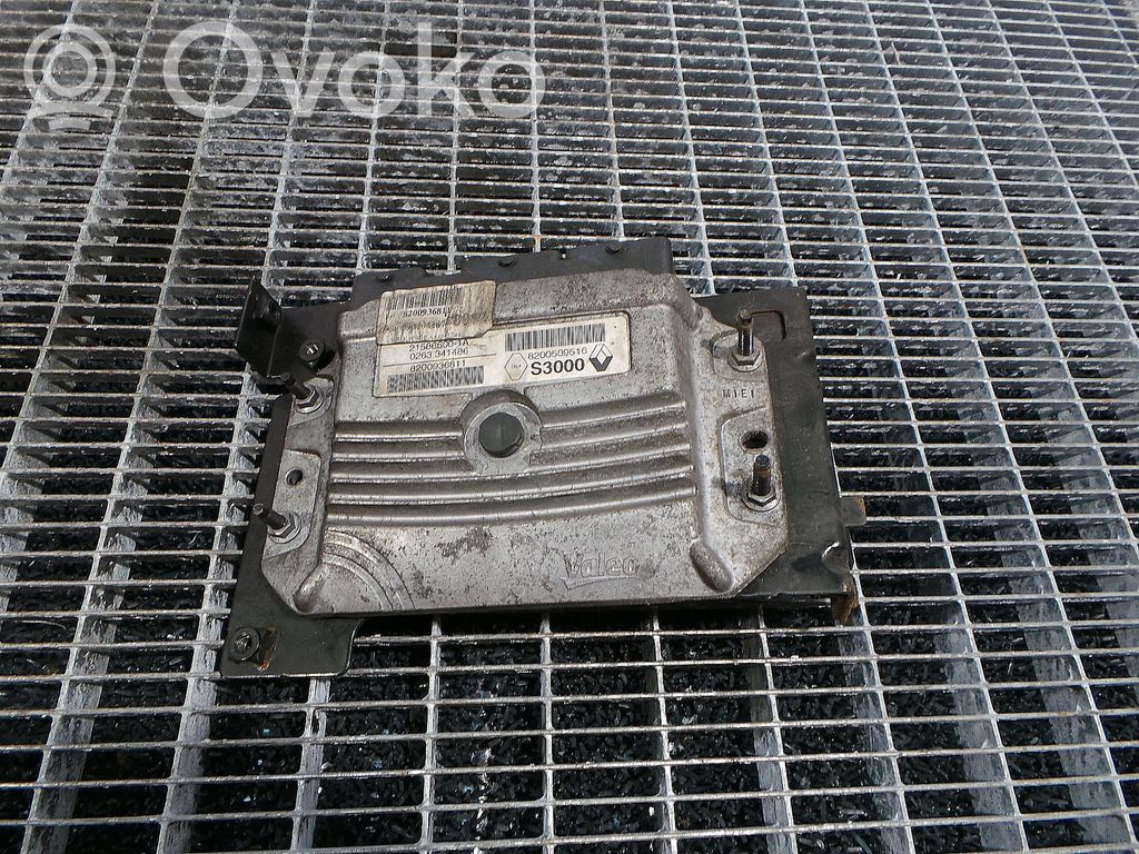 Renault Kangoo II Engine control unit/module 