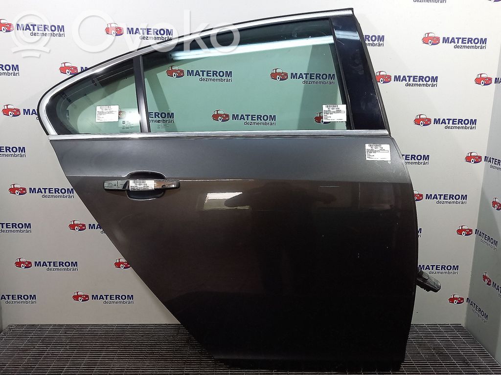 Opel Insignia A Puerta trasera 