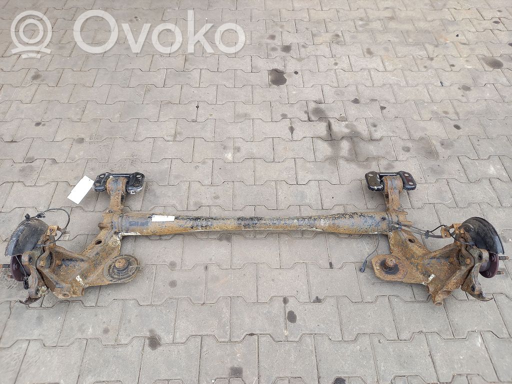 Opel Astra J Bastidor trasero 