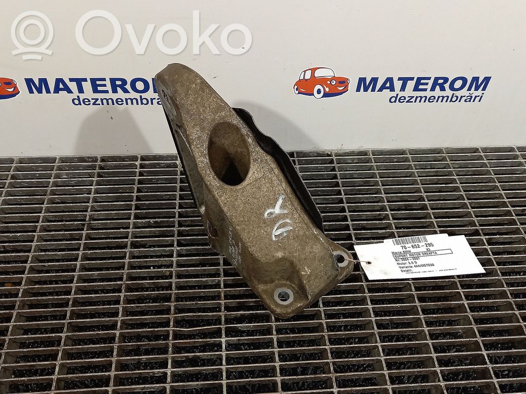 Engine mount bracket